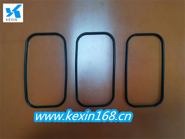 如何解決硅膠制品分模線(xiàn)的問(wèn)題？